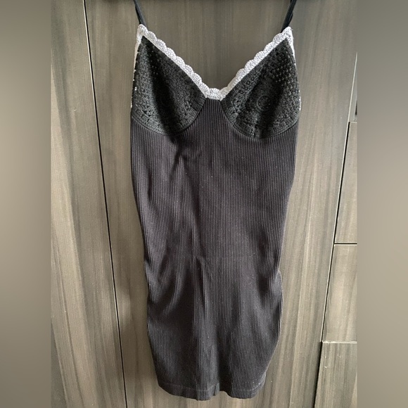 Zara ribbed black mini dress with crochet detail size M-L - Picture 2 of 4